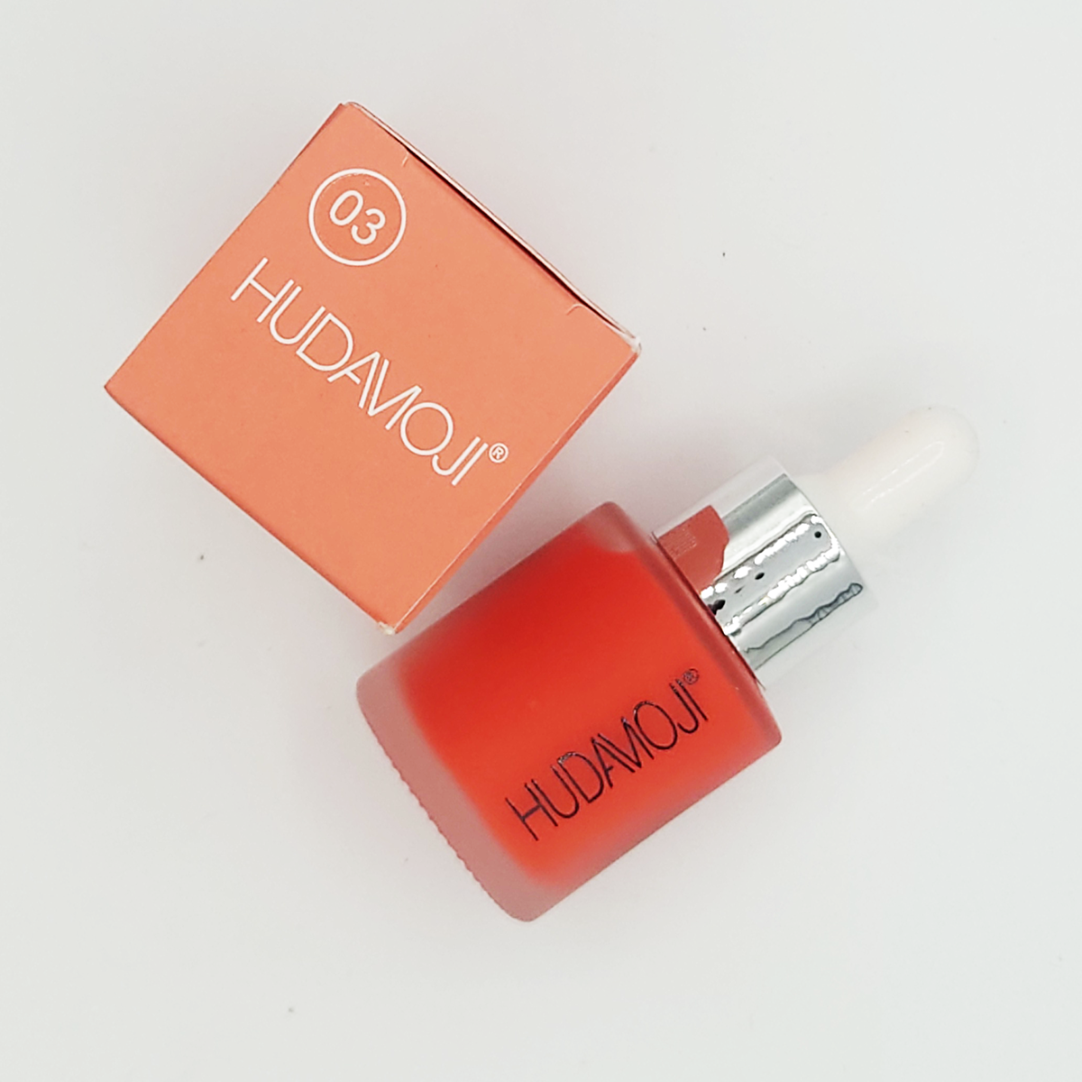 Huda Voji Liquid Blush – Dewy Natural Glow