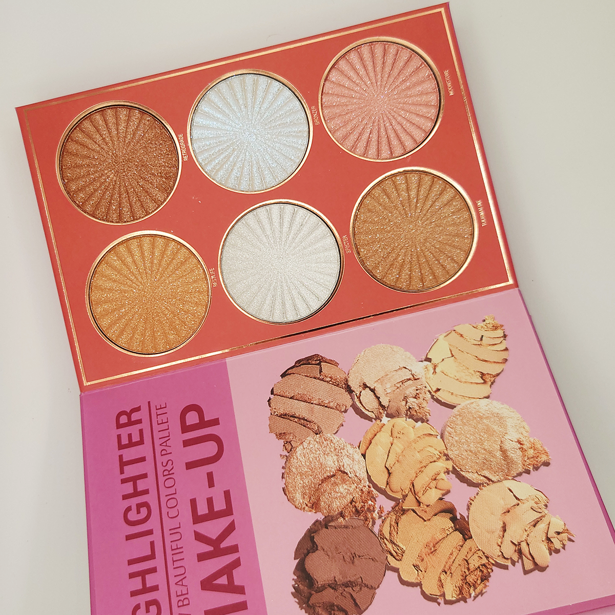 Mocallure 6-in-1 All-in-One Makeup Book