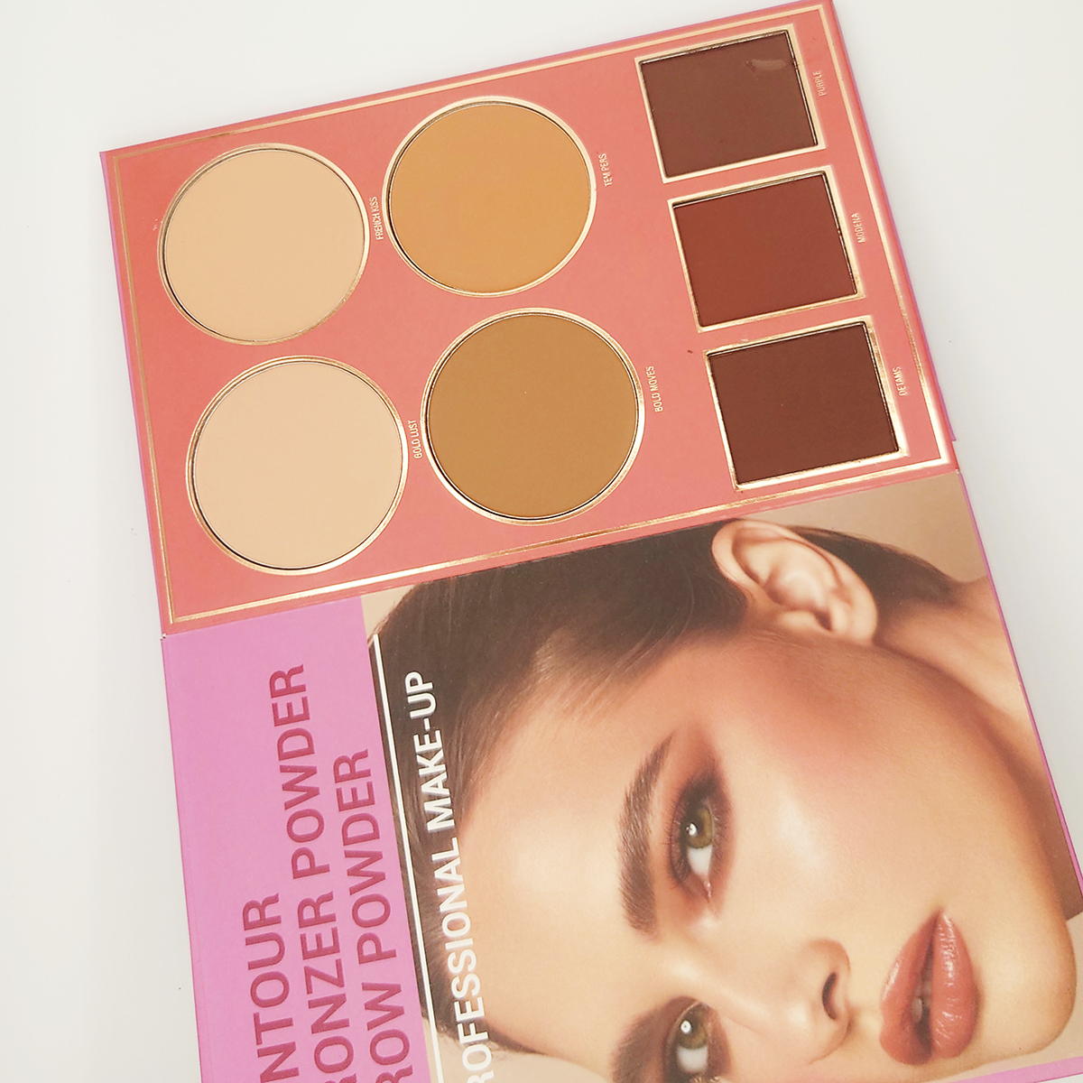 Mocallure 6-in-1 All-in-One Makeup Book