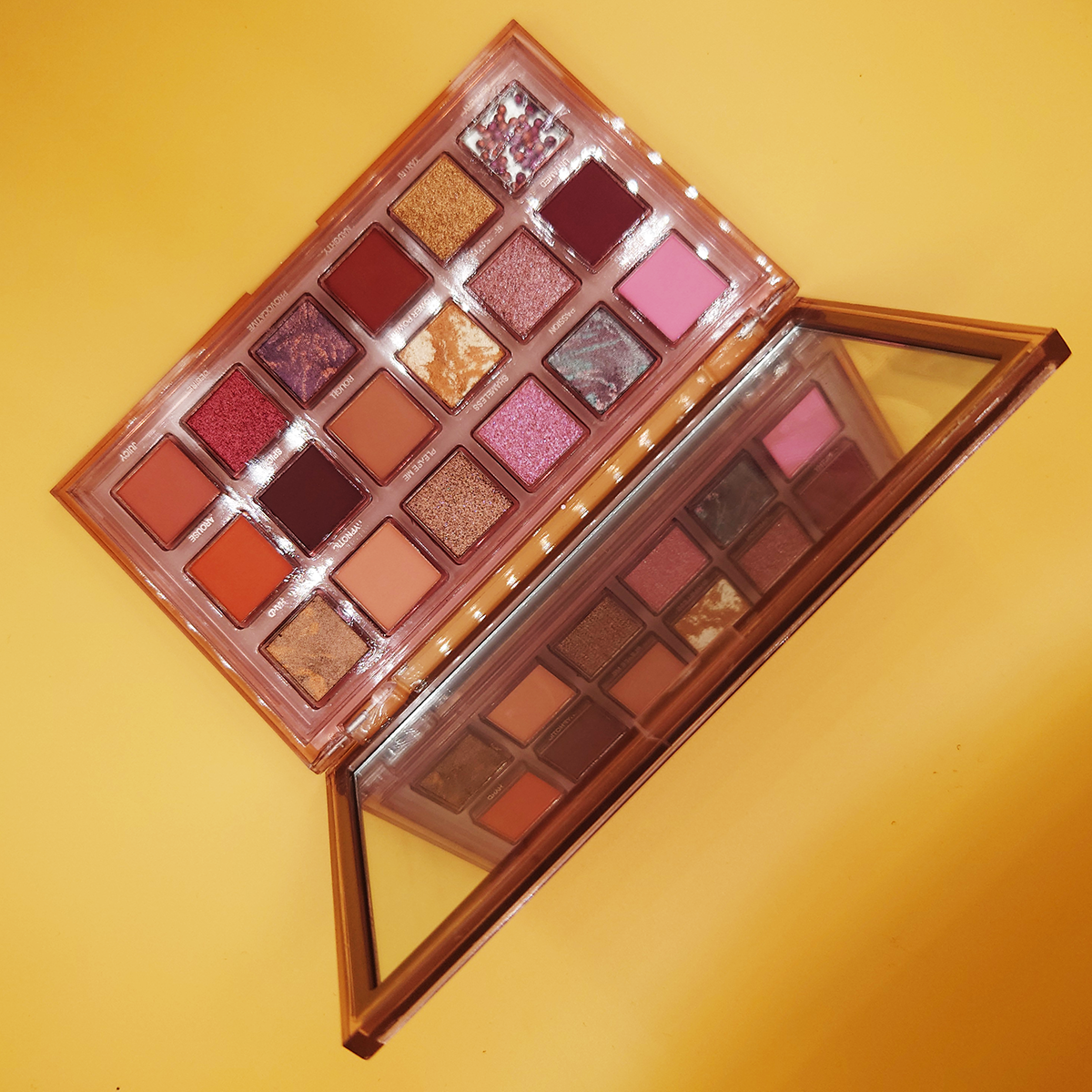 MUICIN Nude Naughty Eyeshadow Palette