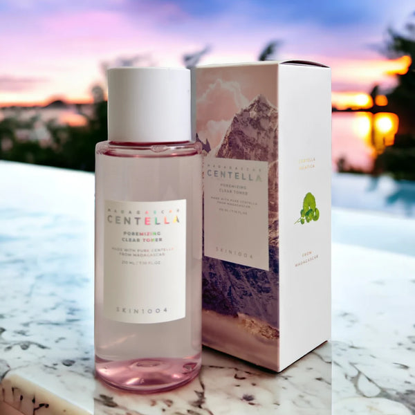 Madagascar Centella Poremizing Clear Toner.